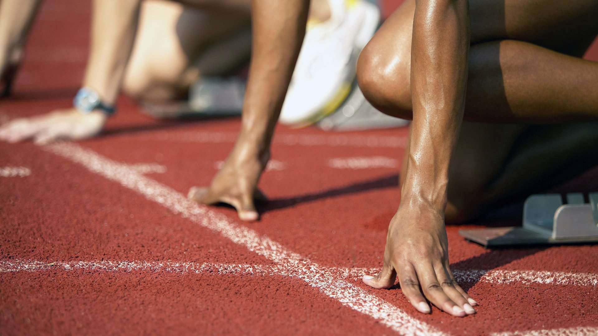 米切尔筑起叹息之墙，奇才血性一战撼动绿军王朝梦